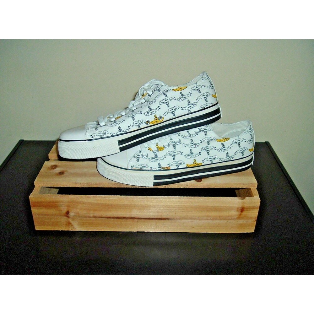 Ben Sherman The Beatles Yellow Submarine Men's Sneakers New Size 10 Low Top